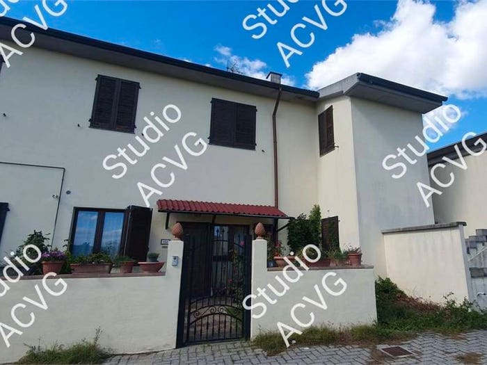 Appartamento con 5 locali in vendita in Centro, Ponsacco