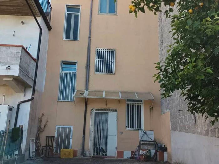 Casa con 5 locali in vendita in Via Roma No Number, Centro, Albanella