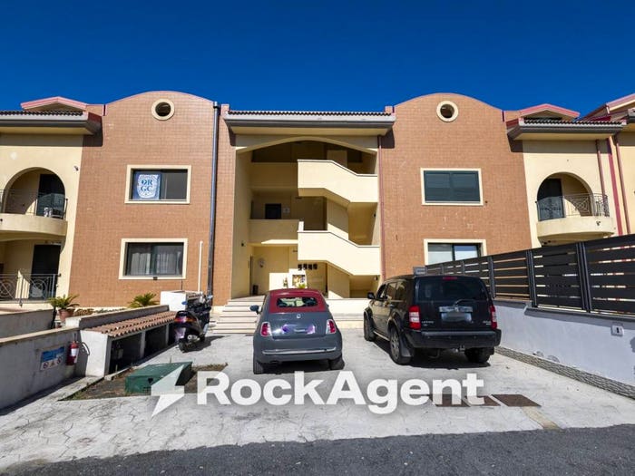 Casa trilocale in vendita in Via Bisceglia, Fortuna Corvo, Catanzaro