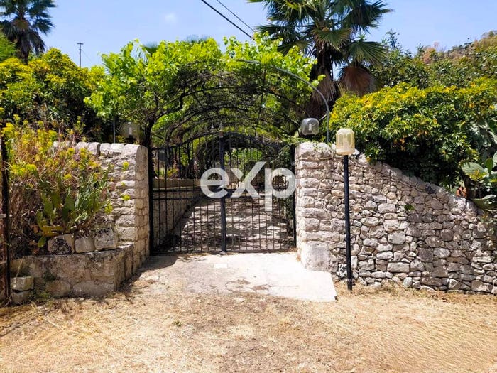 Casa trilocale in vendita in Piazzale Falcone e Borsellino, Modica Bassa, Modica