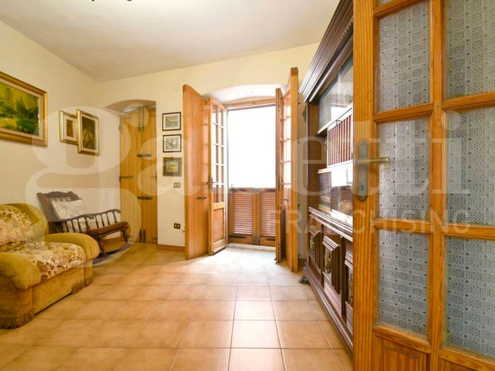 Appartamento con 5 locali in vendita in Via Porto Scalas, Stampace, Cagliari
