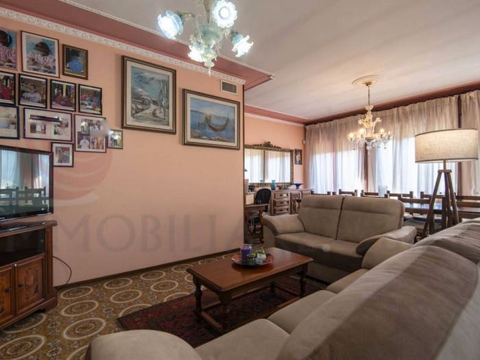 Casa con 6 locali in vendita in Via Torquato Tasso, Noventa, Noventa Padovana
