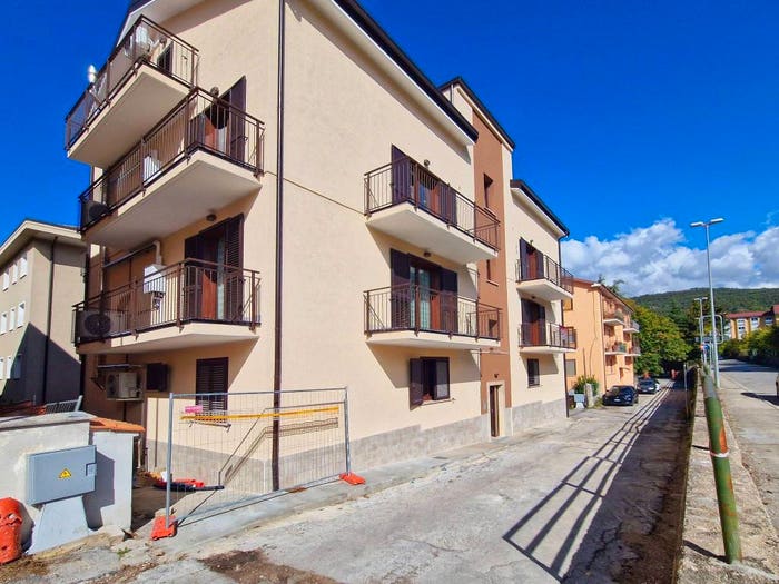 Appartamento quadrilocale in vendita in Via Cardinale Mazzarino SNC, Torretta Torrione, L'Aquila