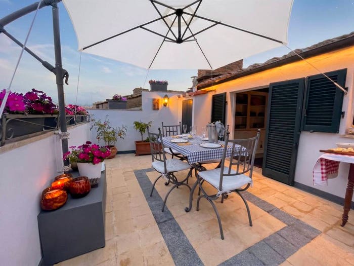 Casa trilocale in vendita in Centro, Cortona