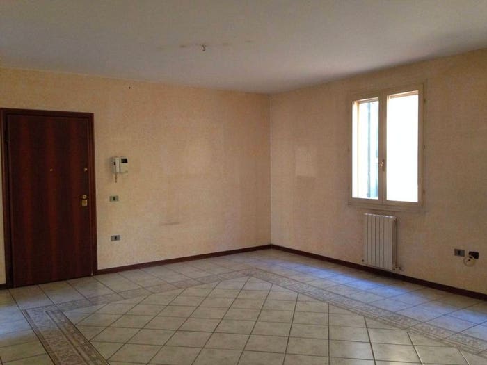Appartamento quadrilocale in vendita in Via Giacomo Matteotti, Bastiglia