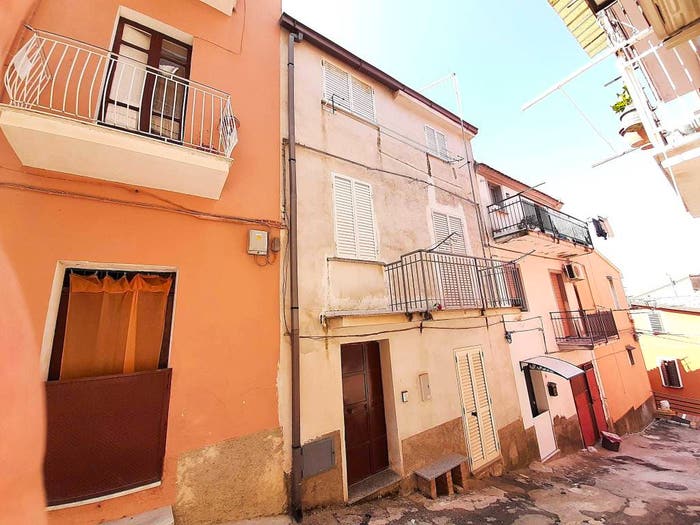 Casa bilocale in vendita in Via Gabriele D'Annunzio, Nicastro Sambiase, Lamezia Terme