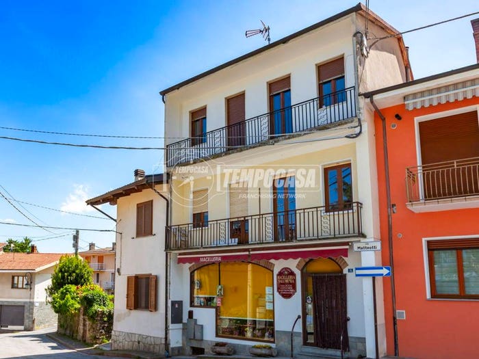 Appartamento quadrilocale in vendita in Via Matteotti, Coazze