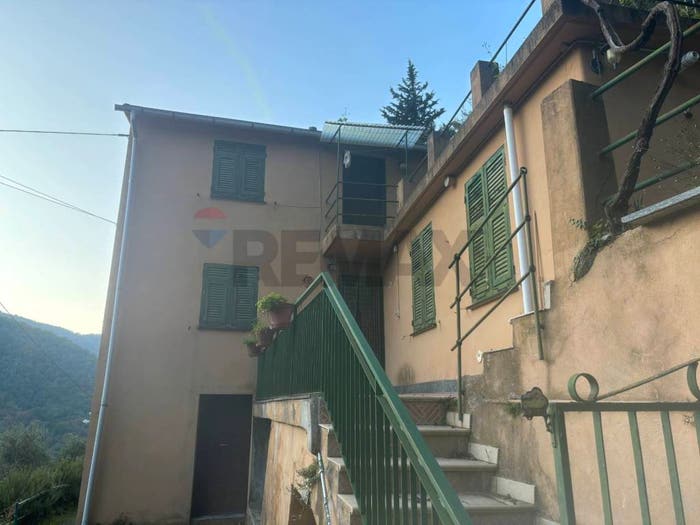 Casa con 6 locali in vendita in Via della Libertà, Viganego, Bargagli