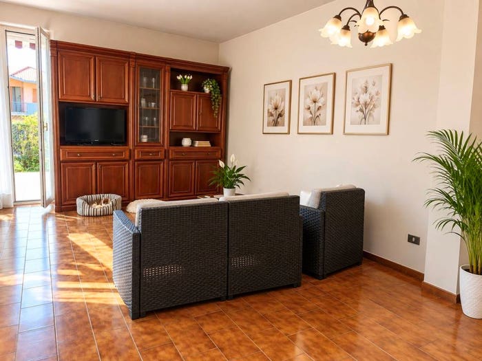 Casa trilocale in vendita in Via Lecco, Centro, Erba