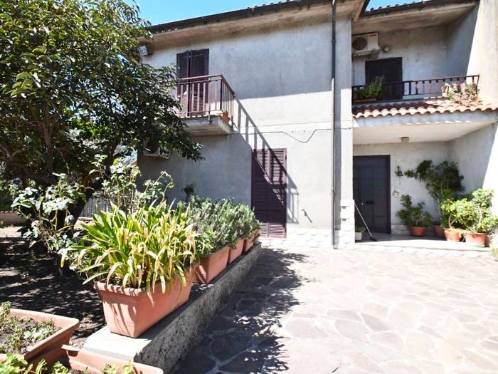 Casa con 5 locali in vendita in Via Crescentino, Osteria Nuova, Roma