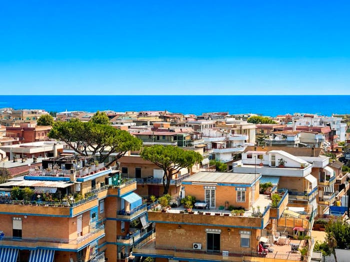 Appartamento trilocale in vendita in Via Palo Laziale, Palo Laziale, Ladispoli