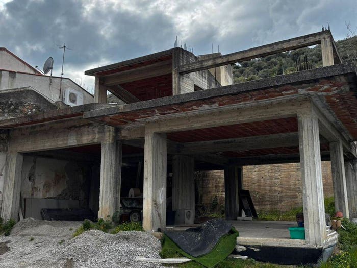 Casa quadrilocale in vendita in Via Timpa, Gualtieri Sicaminò