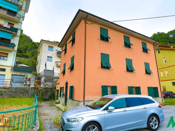 Appartamento trilocale in vendita in Piazza della Repubblica, Ponterosso, Mignanego