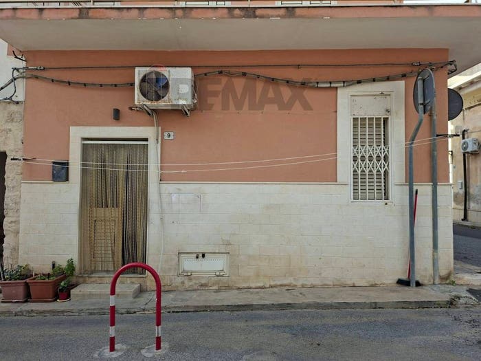 Appartamento trilocale in vendita in Via Nensi, Marina di Ragusa Centro, Ragusa