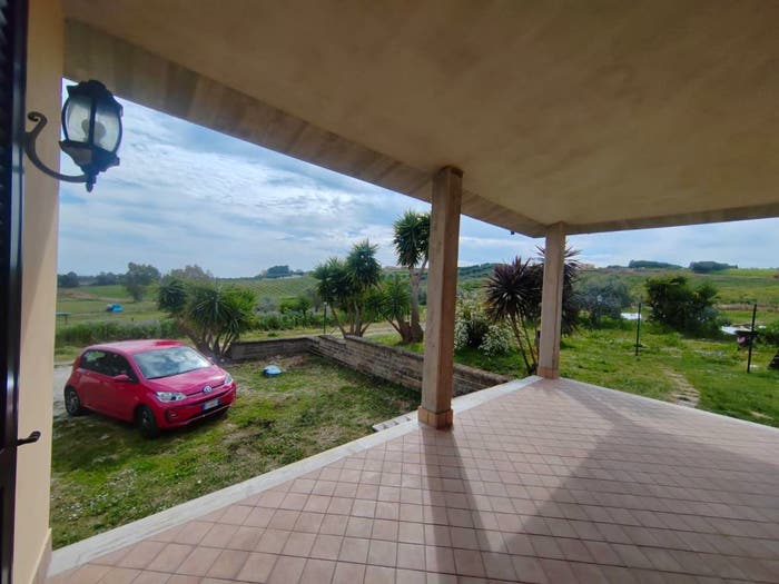 Casa con 6 locali in vendita in Via Fontanile della Regina, Zona Valcanneto Ceri Borgo San Martino, Cerveteri