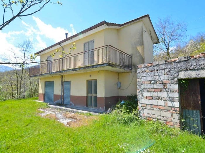 Casa quadrilocale in vendita in Teora