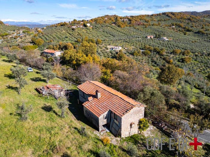 Casa bilocale in vendita in Via Salaria, Poggio Nativo