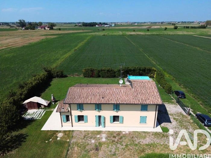 Casa con 6 locali in vendita in Via Ronchetti, Concordia sulla Secchia