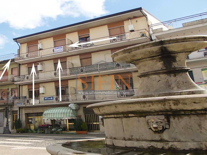 Appartamento con 5 locali in vendita in Corso Vittorio Veneto, Centro, Grottaminarda