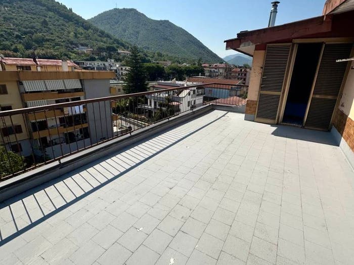 Appartamento con 5 locali in vendita in Centro, Roccapiemonte