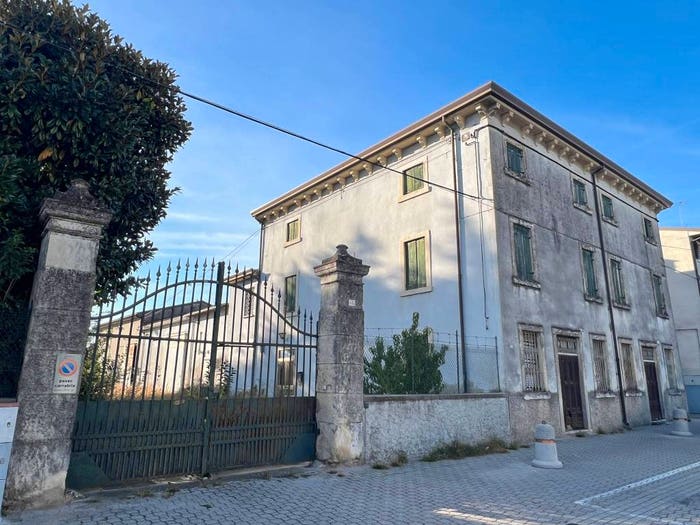 Casa in vendita in Piazza Alcide De Gasperi, Raldon, San Giovanni Lupatoto