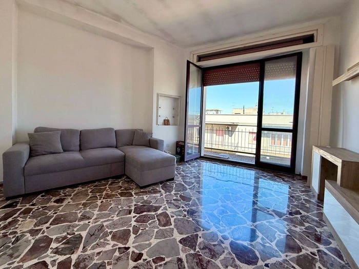 Appartamento quadrilocale in vendita in Via Savoia, Centro, Galatone