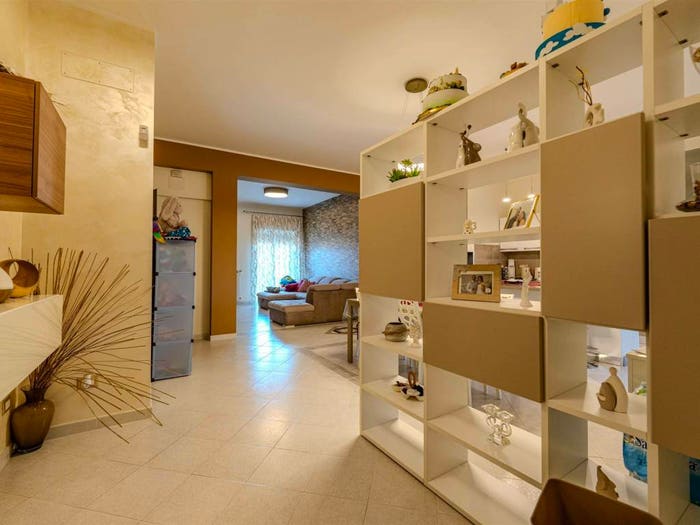 Appartamento con 5 locali in vendita in via Giuseppe Mazzini, Valverde