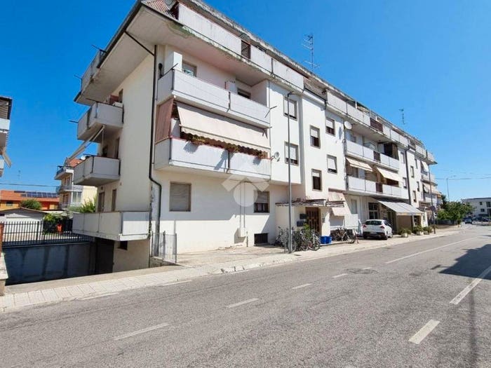 Appartamento trilocale in vendita in Via Amendola, Centobuchi, Monteprandone