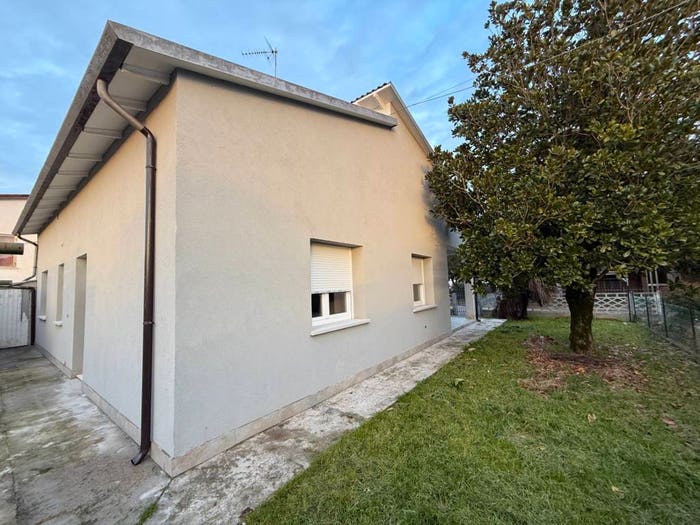 Casa quadrilocale in vendita in Pieve Di Coriano, Borgo Mantovano