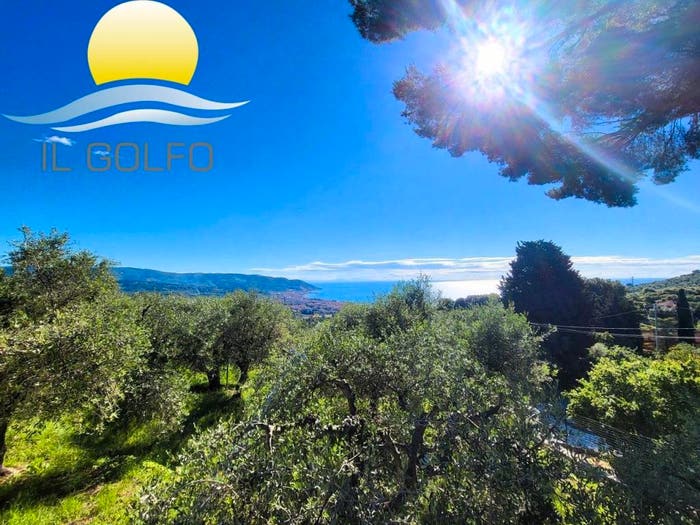 Casa con 6 locali in vendita in Via San Leonardo, Gorleri, Diano Marina