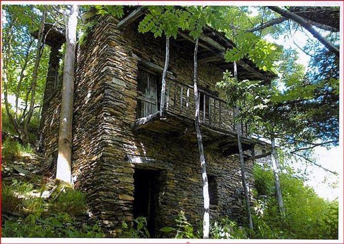 Casa trilocale in vendita in Ostana