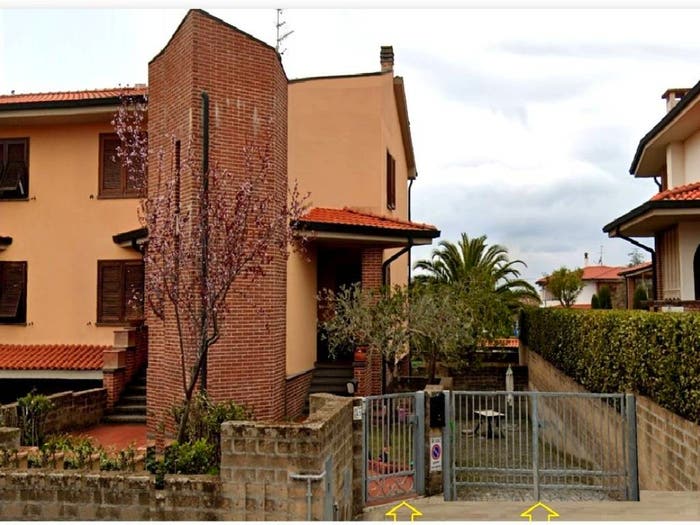 Appartamento con 5 locali in vendita in Via Telemaco Signorini, Cecina Centro, Cecina