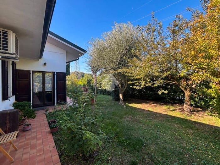 Casa quadrilocale in vendita in Via Mazzini, San Giorgio Bigarello