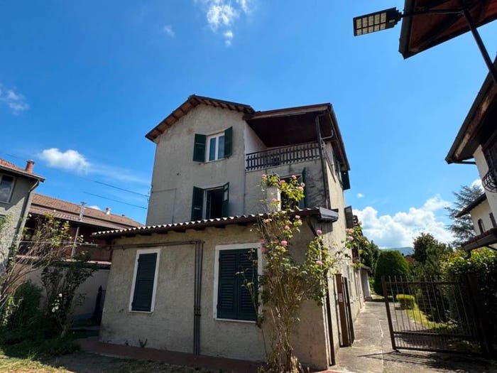 Casa quadrilocale in vendita in Via Roma, Centro, Borghetto di Borbera