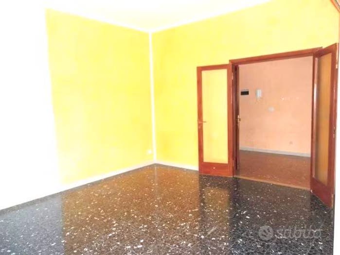 Appartamento quadrilocale in vendita in PZa Dante Borgo San Lorenzo Fi Italia, Centro, Borgo San Lorenzo