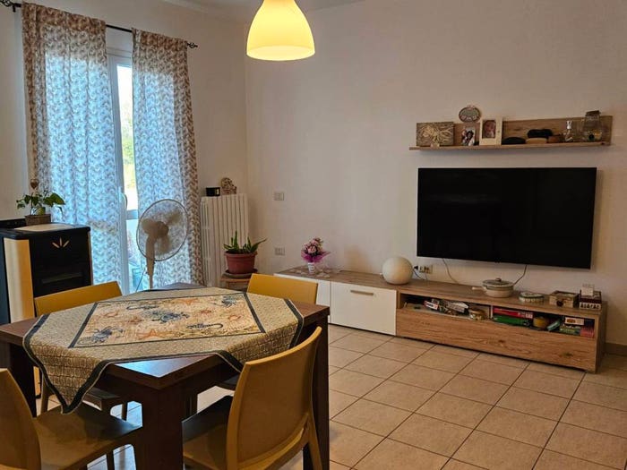 Appartamento quadrilocale in vendita in Via Salvamaggio, Villanova, Colli al Metauro