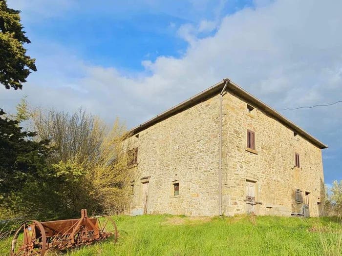 Casa con 6 locali in vendita in Pressi Molin Novo, Molin Nuovo, Arezzo