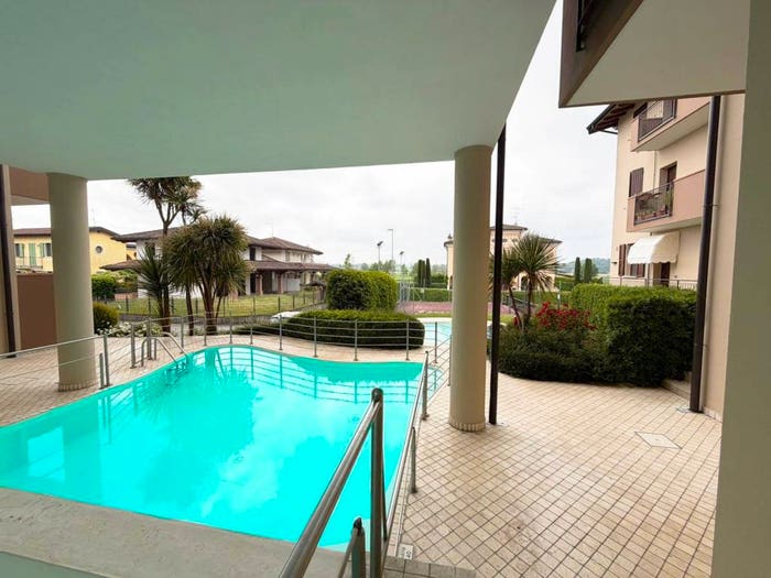 Appartamento trilocale in vendita in via vaccarolo, Entroterra, Desenzano del Garda