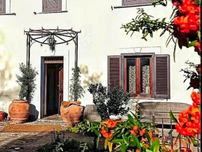 Casa con 6 locali in vendita in Via Giglioli, Roccamonfina