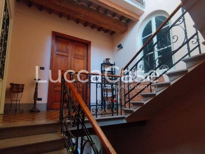 Appartamento con 6 locali in vendita in Via Nazionale, Ponte a Moriano, Lucca