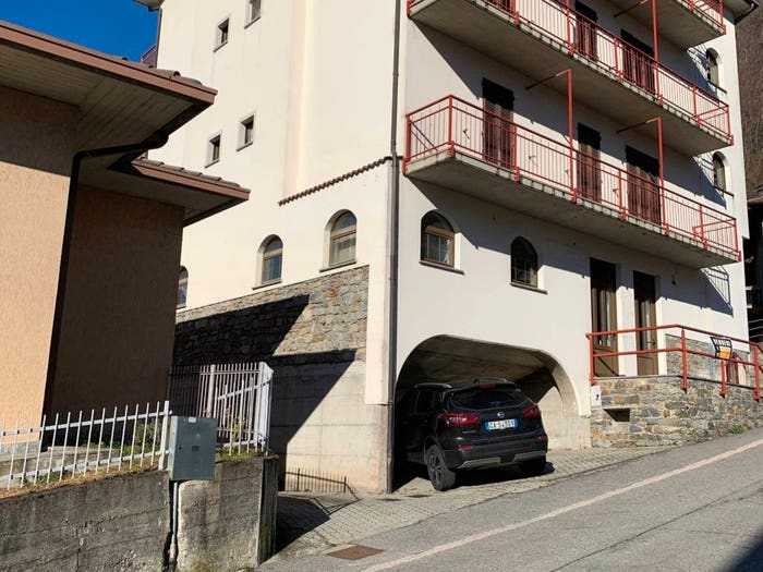 Appartamento con 6 locali in vendita in Via Pedemontana, Centro, Traona