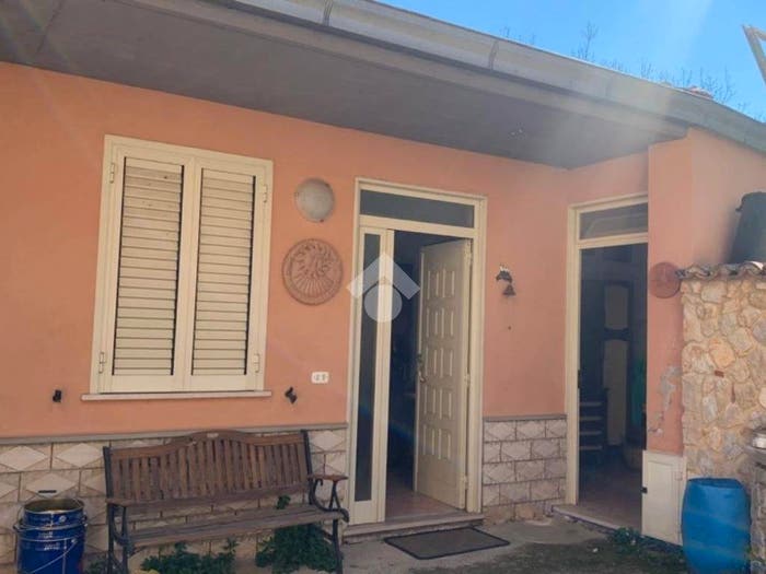 Casa trilocale in vendita in Via Montereo, Tecchiena, Alatri