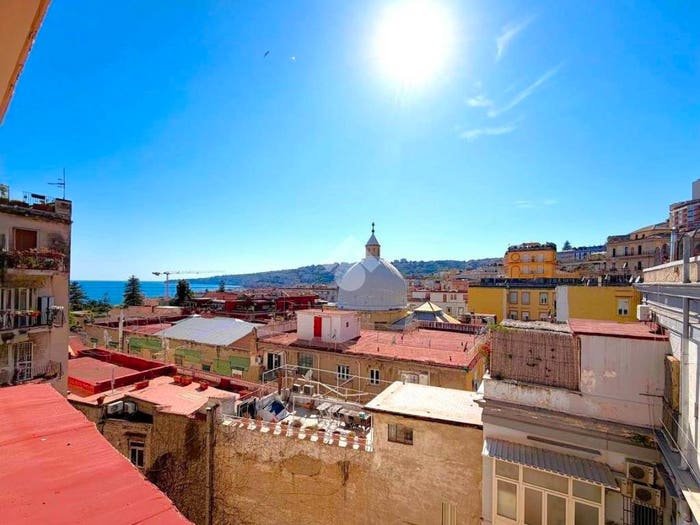 Appartamento con 5 locali in vendita in Via vittoria colonna, Chiaia, Napoli