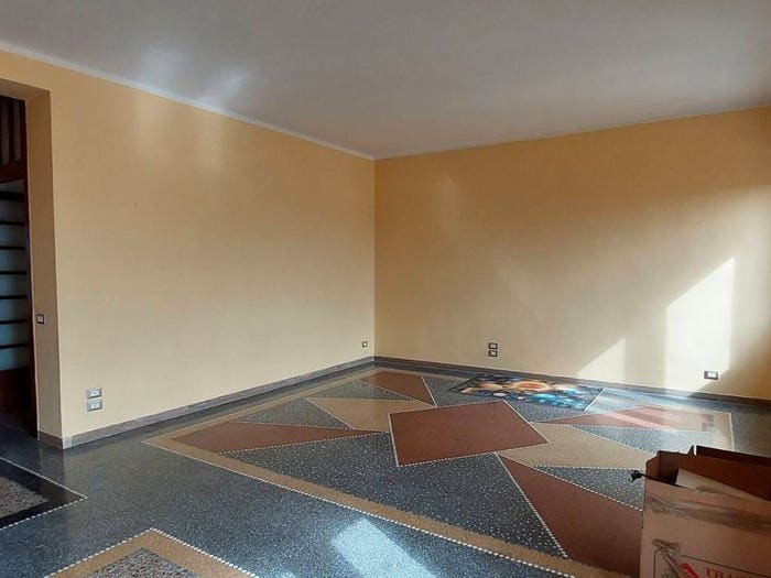 Appartamento con 5 locali in vendita in Viale Cavalieri di Malta, Centro, Magione