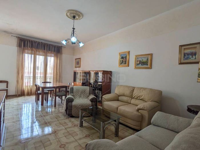 Appartamento con 5 locali in vendita in VIA VITTORIO EMANUELE, Canicattini Bagni