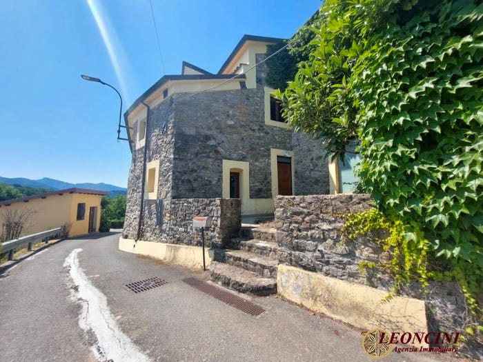 Casa con 6 locali in vendita in Via fornello, Aulla