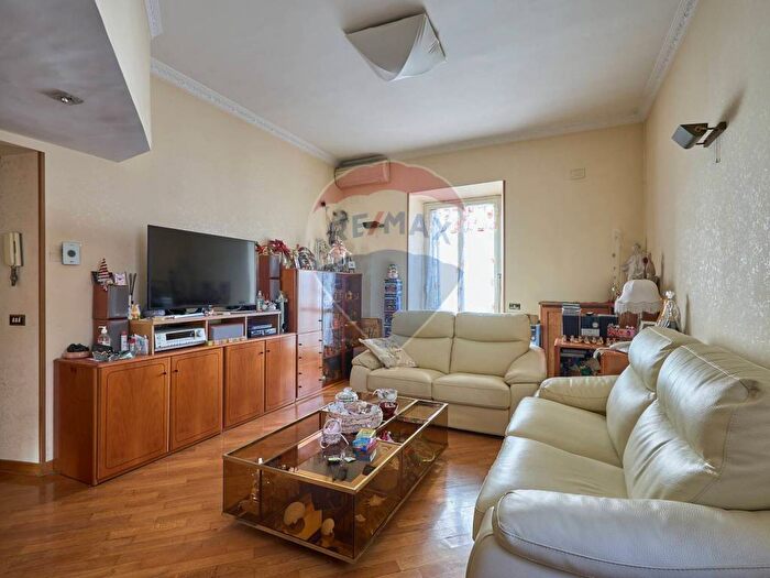 Appartamento quadrilocale in vendita in Via Pier Andrea Saccardo, Alessandrino Torre Spaccata, Roma