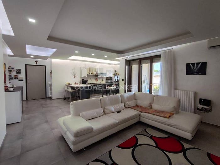 Appartamento con 5 locali in vendita in via Materdomini, Casale Materdomini, Brindisi