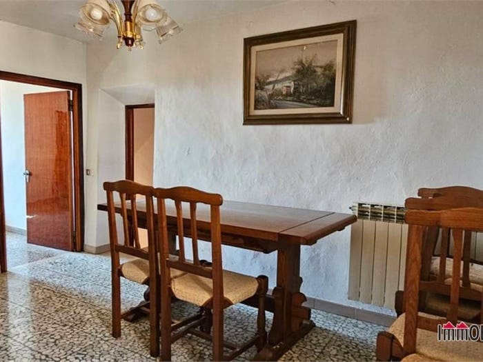 Appartamento con 6 locali in vendita in Centro, Casole d'Elsa