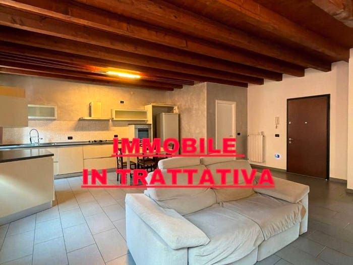 Appartamento trilocale in vendita in Via XX Settembre, Centro, Calcinato